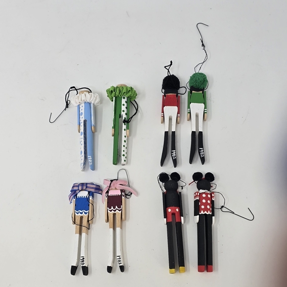 Vintage clothespin laundry clip Christmas ornament wooden set of 8 holiday décor - Picture 10 of 10